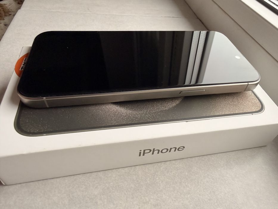 iPhone 15 Pro Max 256 GB Natural Titanium
