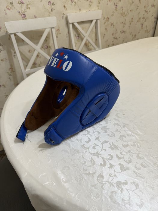 Шлем для бокса , в хорошем состоянии