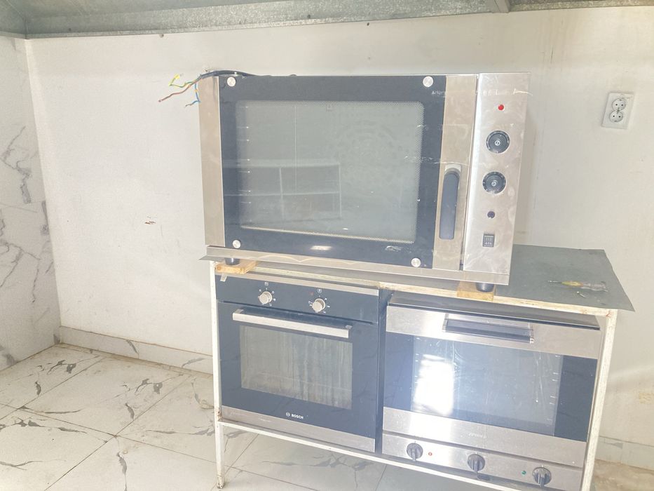 Срочно продается печь и вытяжка в сюоре