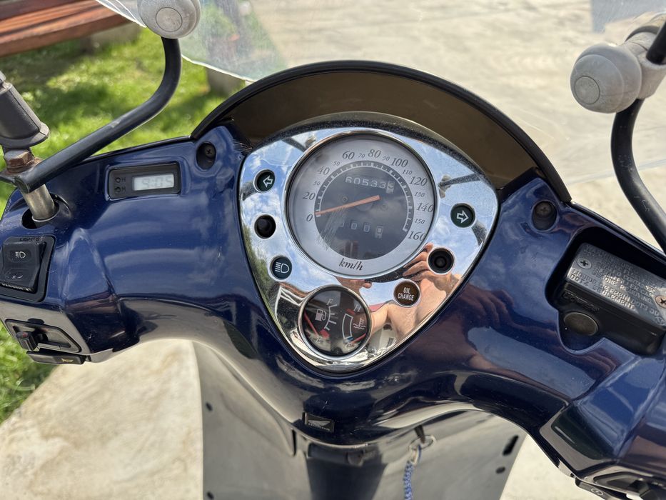 Honda NES 150 2002