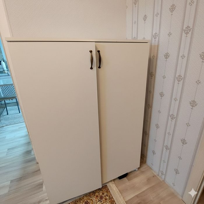 Срочно продам шкаф для одежды