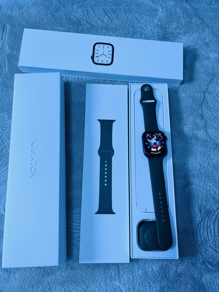 Apple watch 7 45 mm отличное состояние