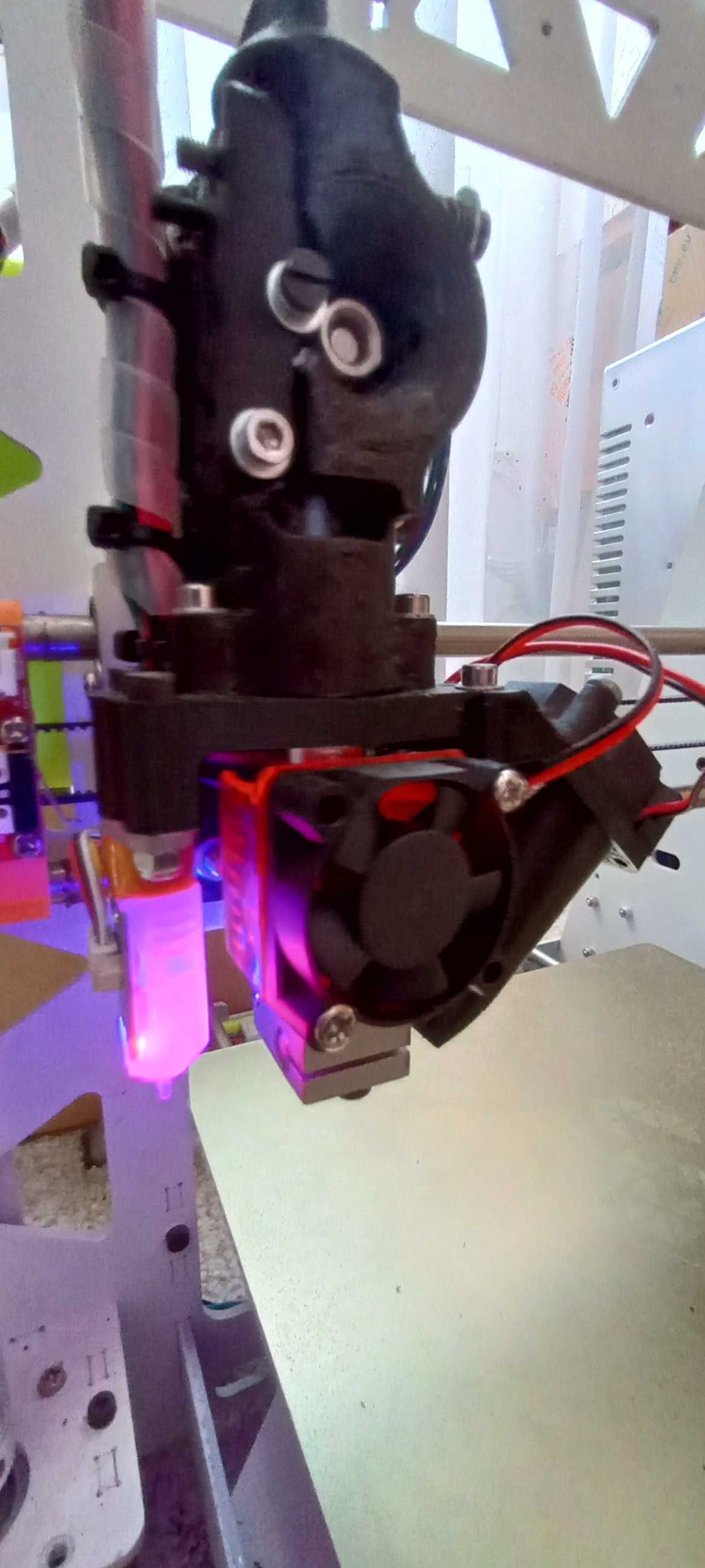 Imprimanta 3D tip Prusa, cadru otel, heatbed (nu mk3, ender, creality)