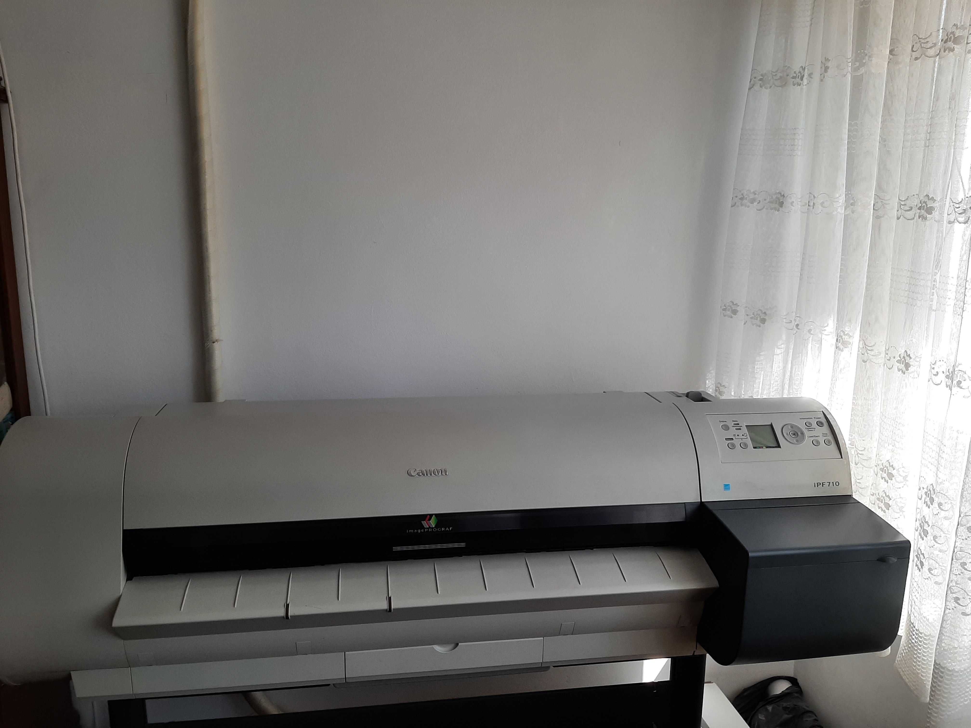 Ploter Canon IPf710