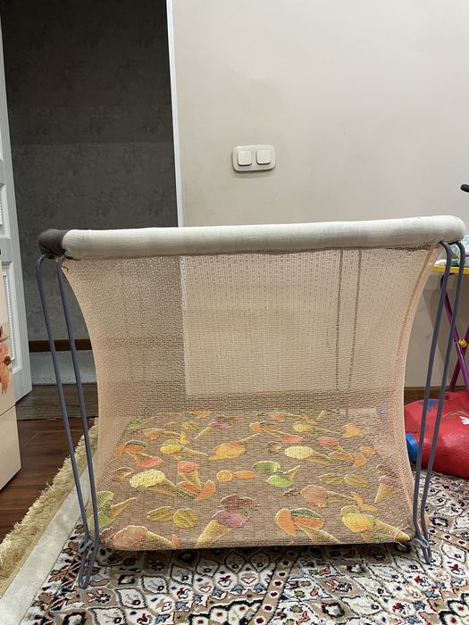 Продам детский игровой манеж