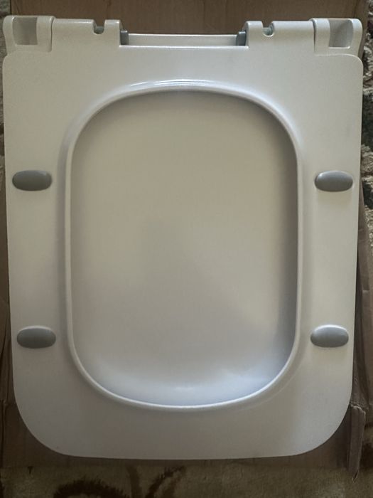 Крышка для унитаза с микролифтом