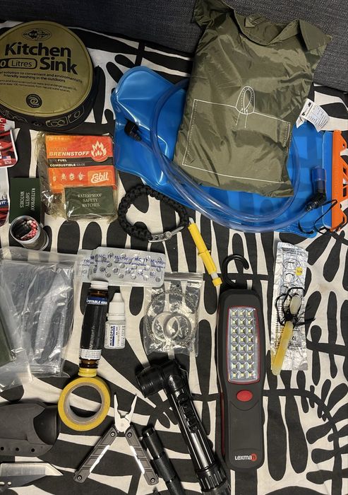 Kit camping/pescuit/vanatoare