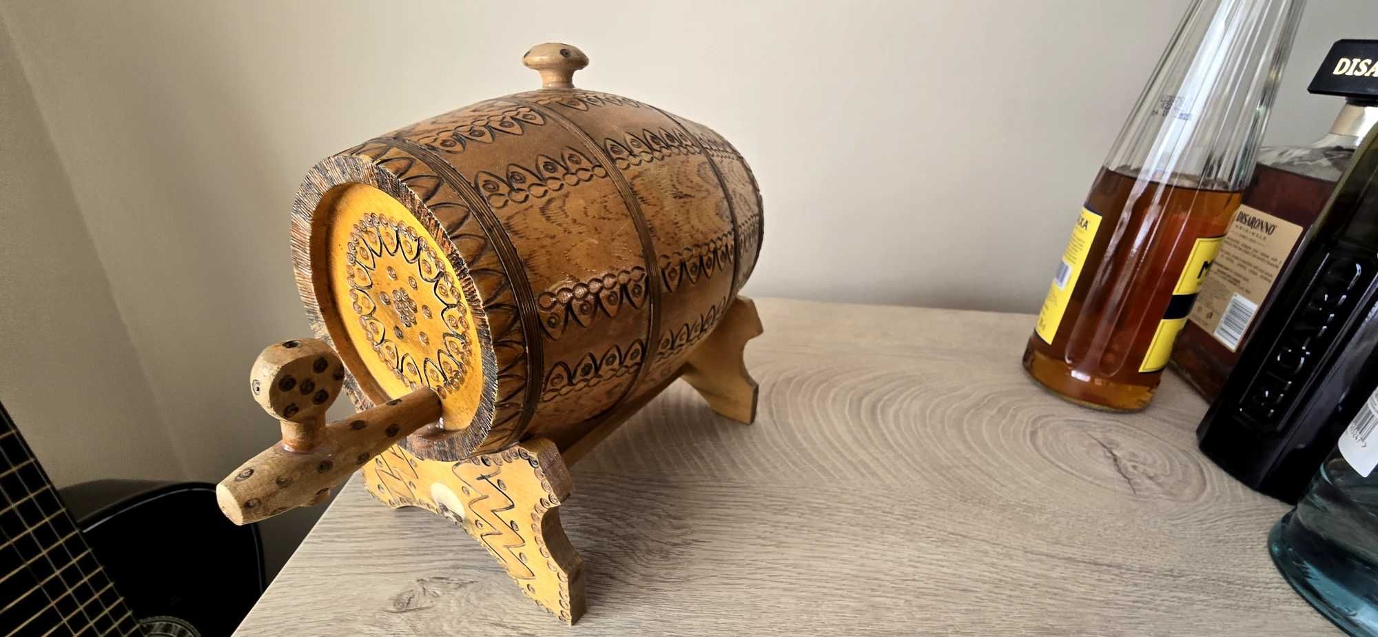 Стари предмети ,от всякакъв тип и вид ,за всеки вкус и  предрочитаниее