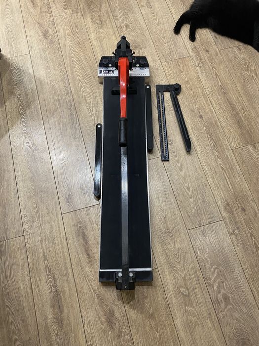 Плиткорез ручной