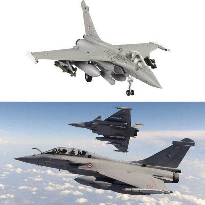 Macheta avion metalica Dassault Rafale B Nato scara 1:100
