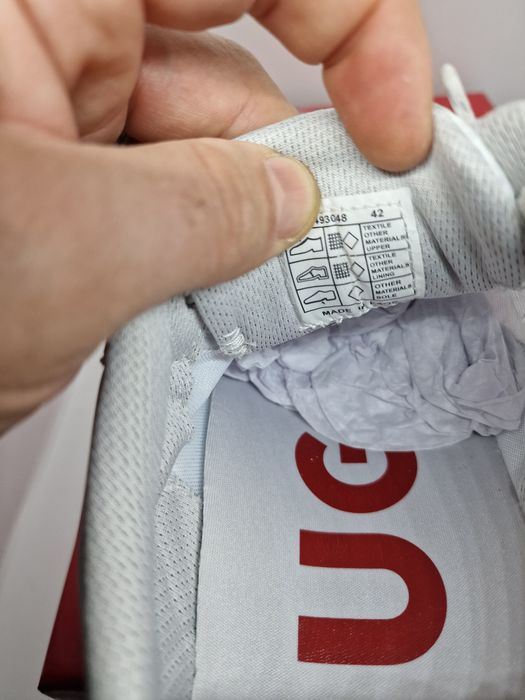 Hugo GO1ST nr. 42,44