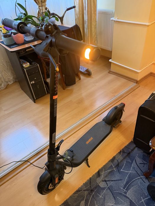 Trotineta electrica ninebot f2