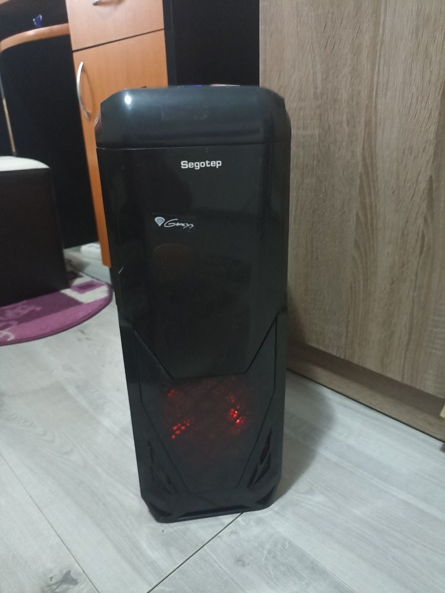 Vând PC Myria V50 sau schimb PS 5