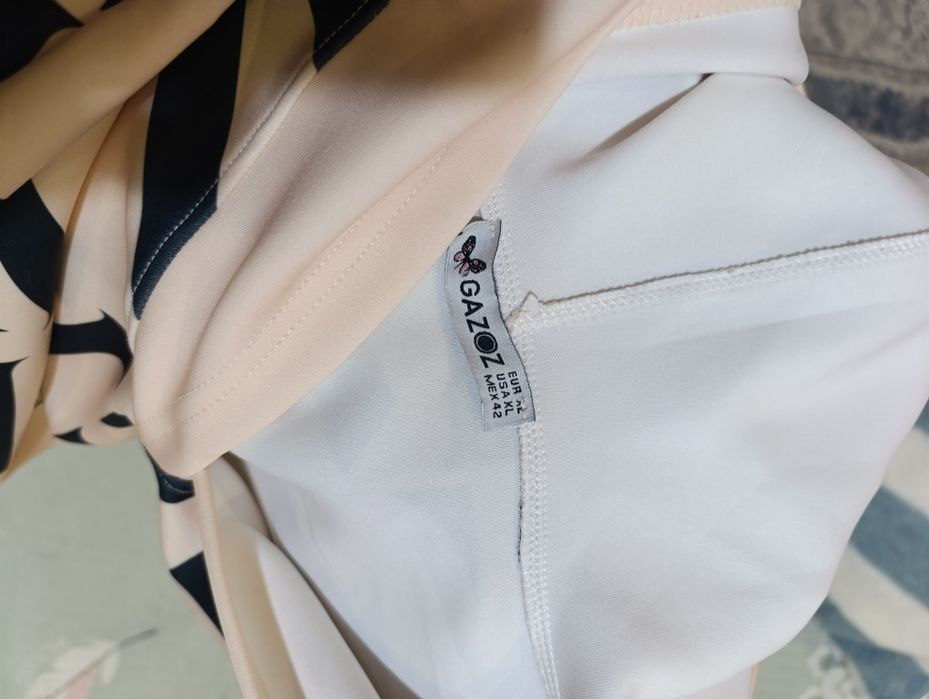 Спортивный костюм женский.