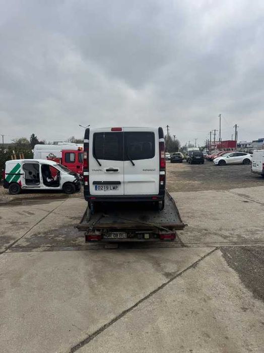 Oglinda stanga completa Renault Trafic 2021 PERSOANE 1997