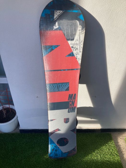 Сноуборд Nitro Magnum 168 + автомати