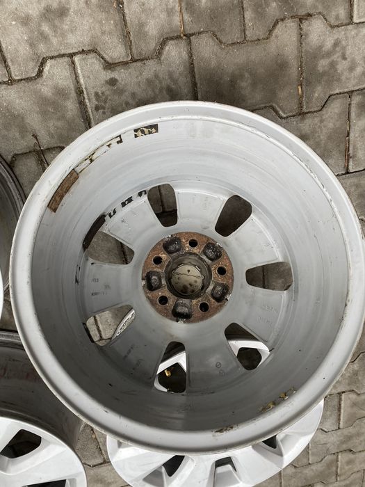 Jante origi 16 5 112 Audi A3 A4 A5 A6 Q3 Wv Passat Skoda Touran