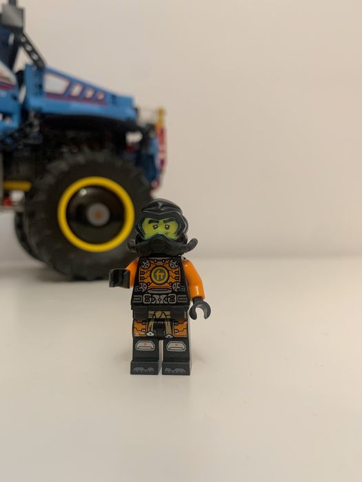 Lego 42070 Camion de remorcare 6x6