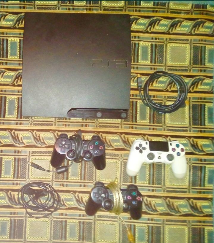 Оригинал. PS3 (диски, 3джойстика)