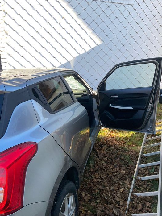 Suzuki Swift 2018 1.3i  4x4 AVARIAT