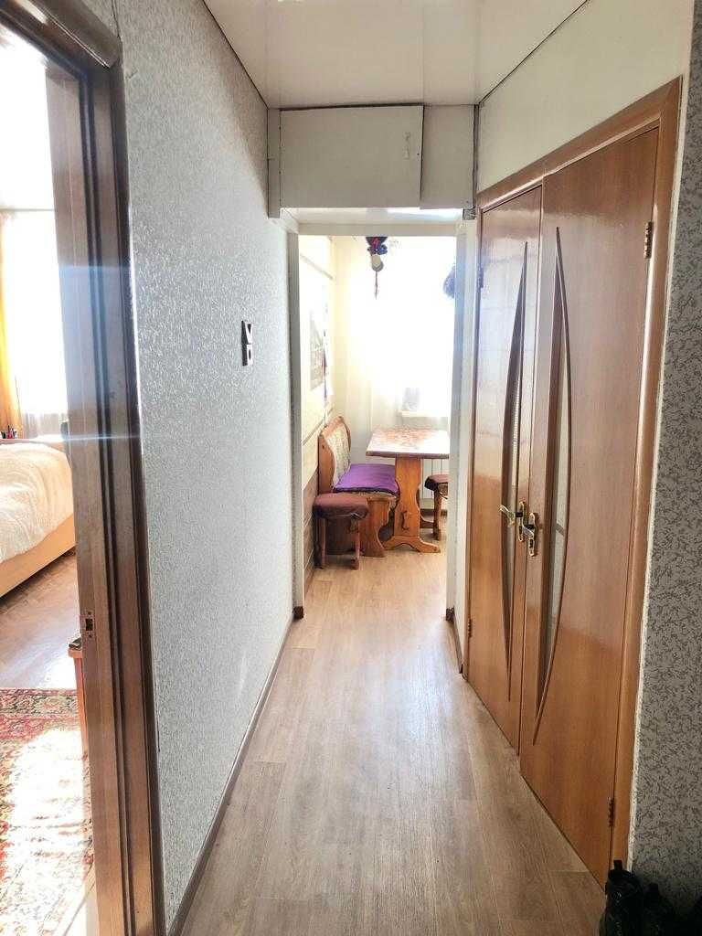 Продам 3-х комнатную квартиру в  Майкудуке 18 мкр-н.