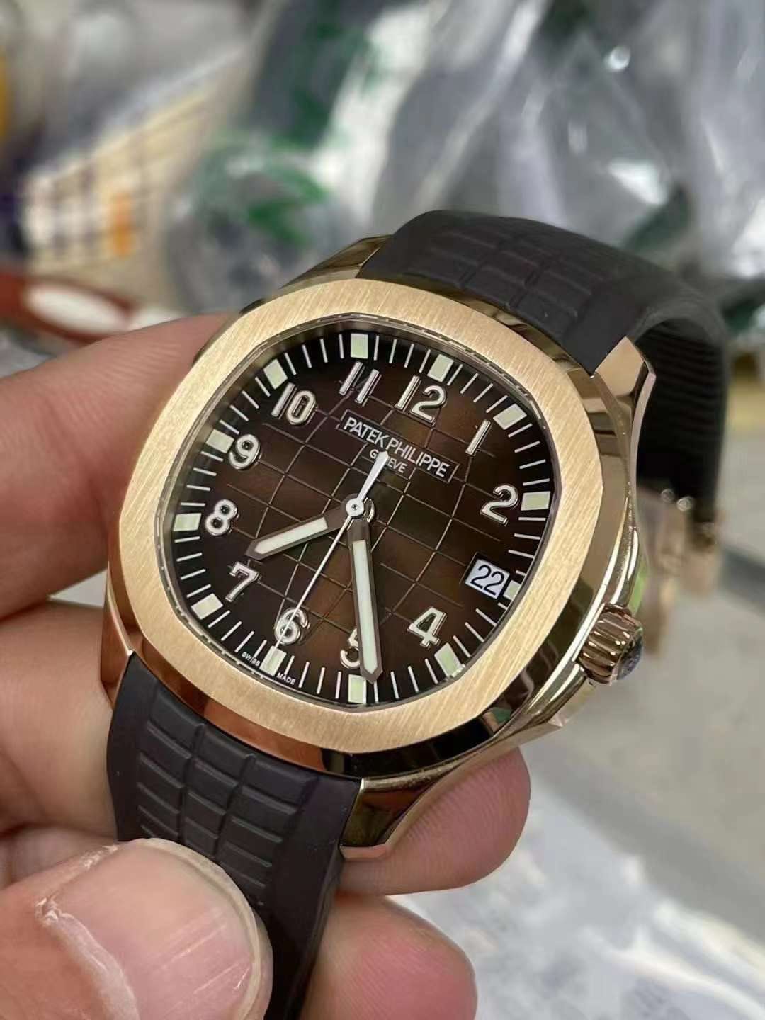 Patek Aquanaut Auriu / cafeniu