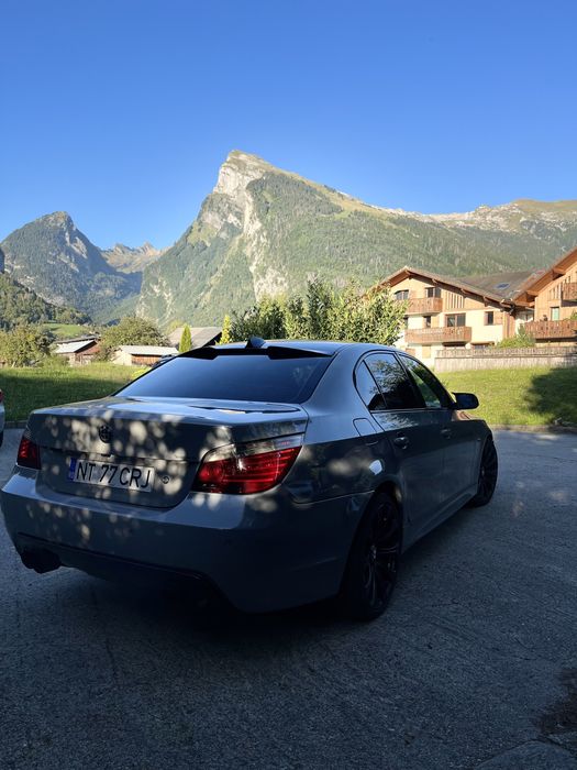 Vând Bmw E60 525d