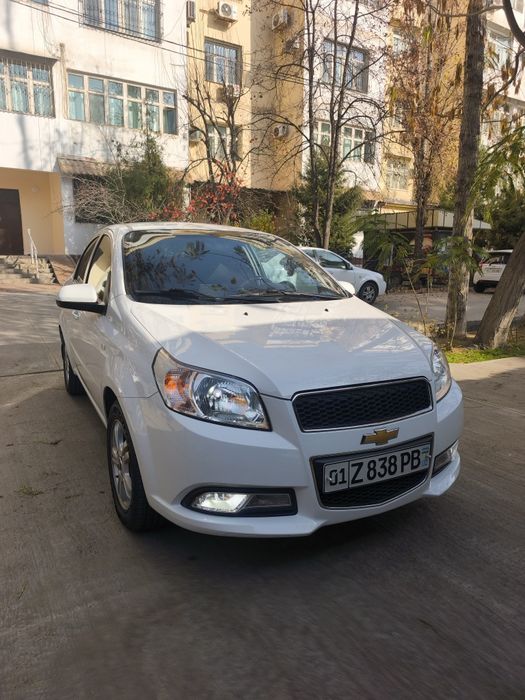 Продаю свою машину nexia3  в хорошем состоянии