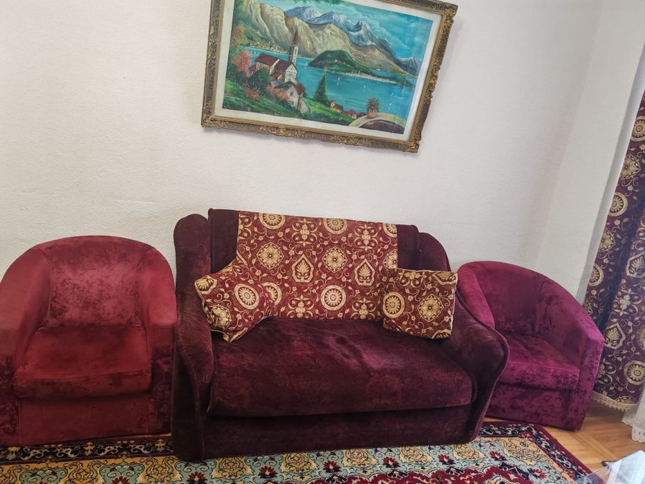 Canapea extensibilă + 2 fotolii