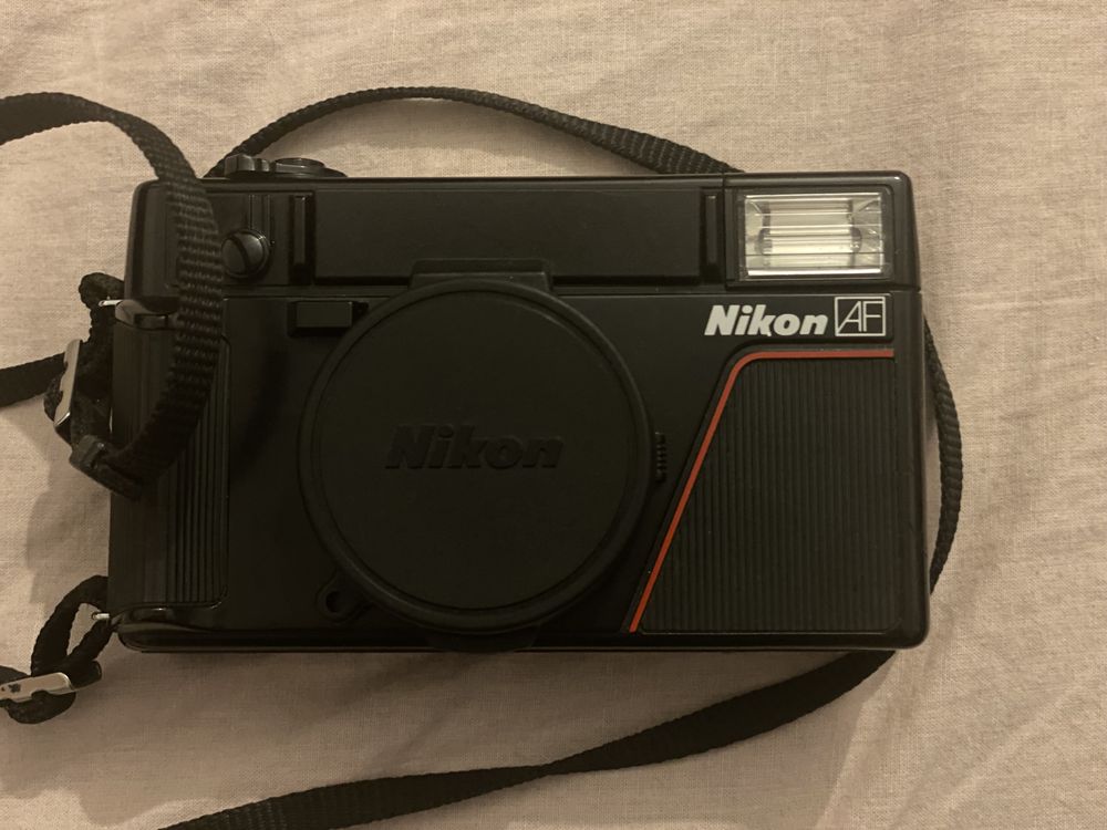 Aparat cu film Nikon L35 AF