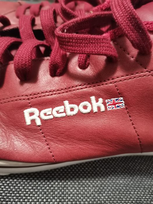 Vand pantofi sport REEBOK marimea 50