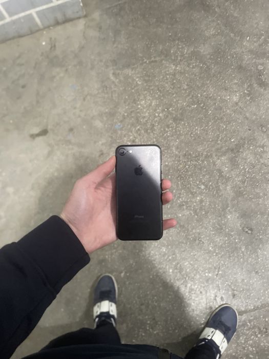 Iphone 7 srochna sotlad