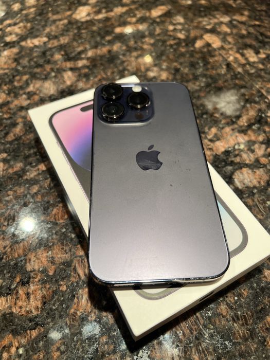 Iphone 14pro .128 GB Purple