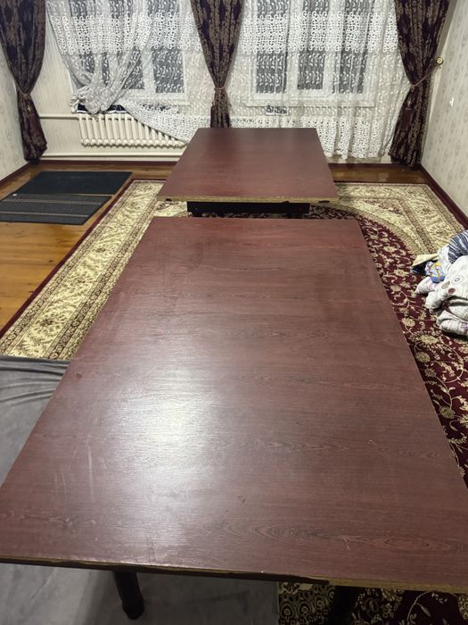 2 Стол сатылады Срочна