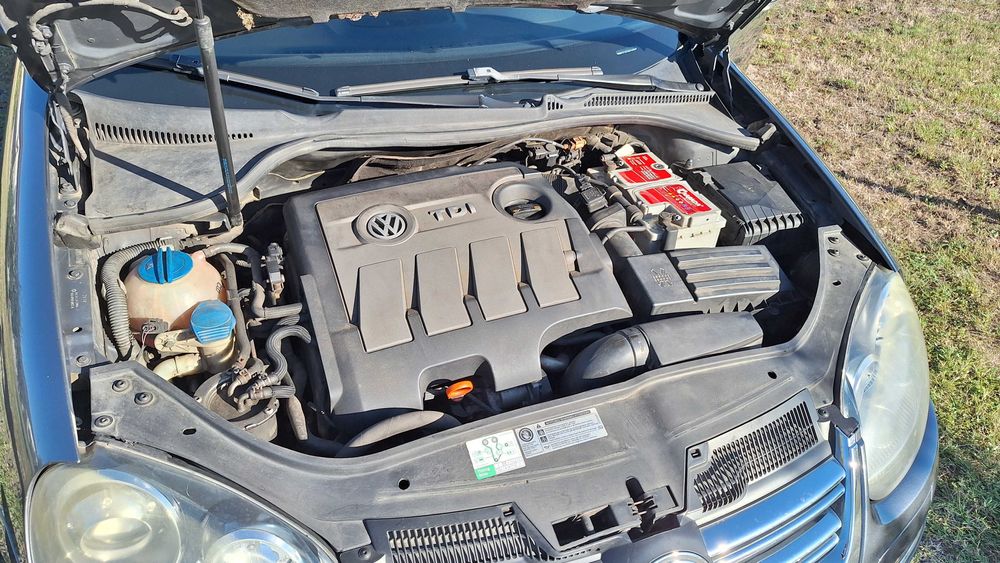 Volkswagen Jetta  2010 de vanzare - masina intretinuta