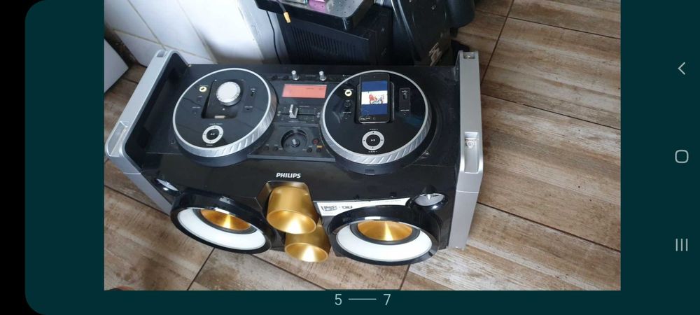 Dj philips 200w reali,prospectul zice 300,functional