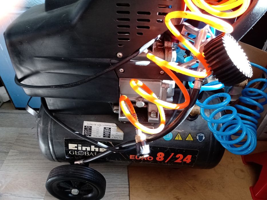 Vand banc,masa,menghina,filiere apa gaz,ghilotina,nicovala,compresor