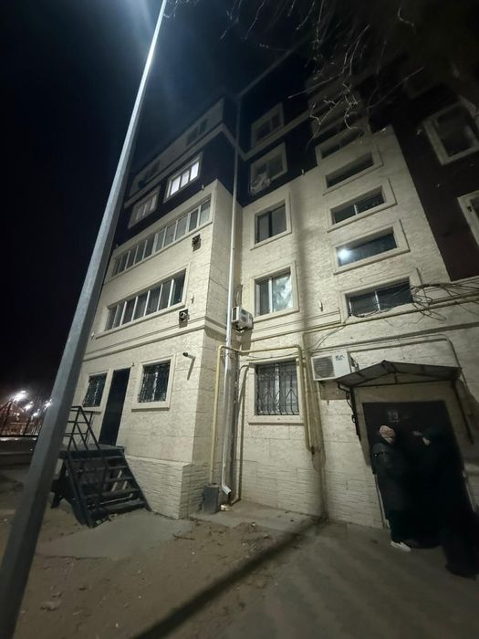 Продоються квартира