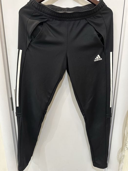 Спортен панталон adidas