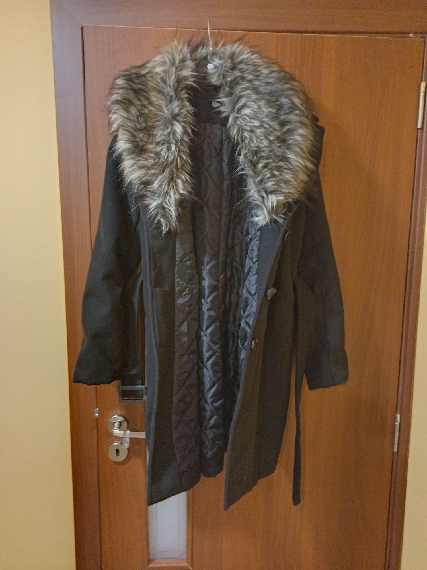 Дамско зимно палто
