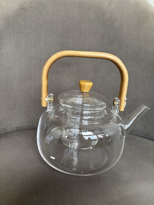 Ceainic elegant din sticla si bambus - nou - 1L