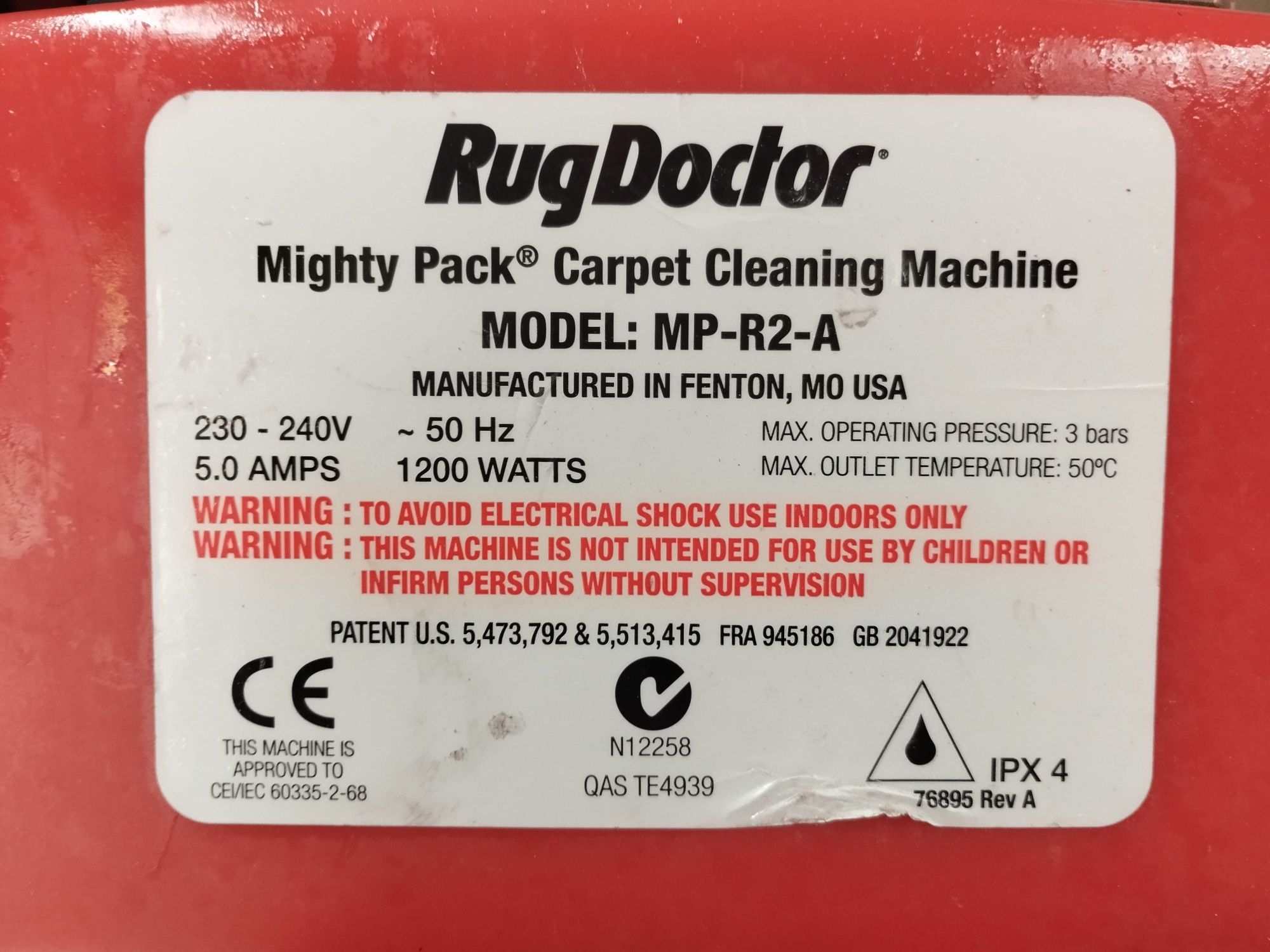 Подопочистваща машина RUG DOCTOR внос от Англия, перфектно състояние