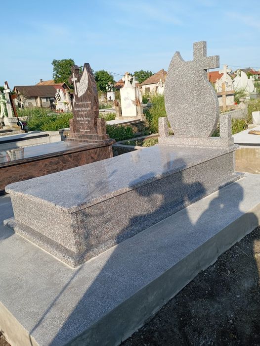Morminte Funerare