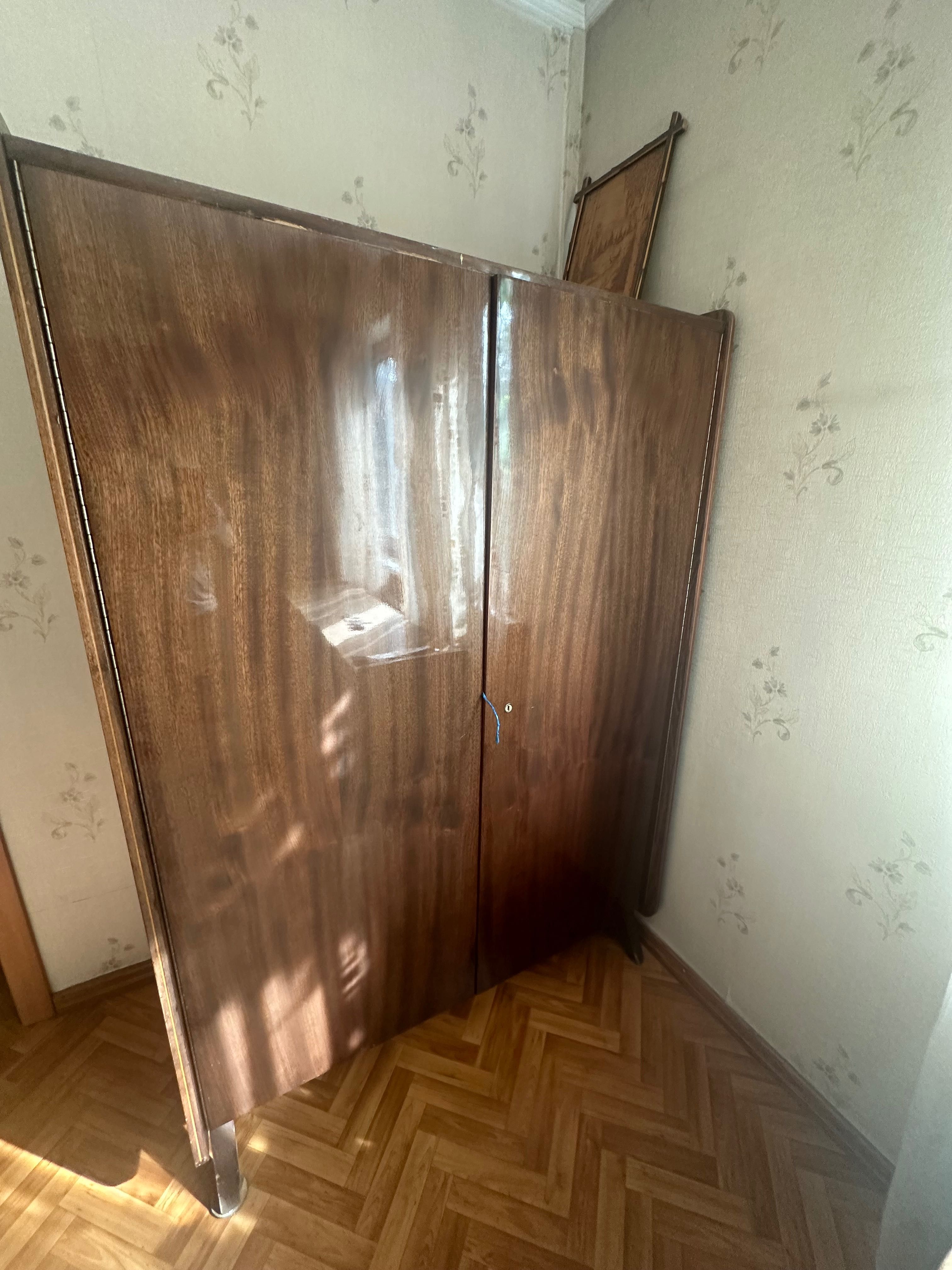 Продам шкаф в хорошем состоянии