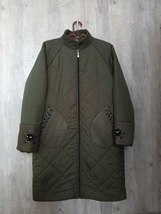 Продаётся куртка 7000тенге