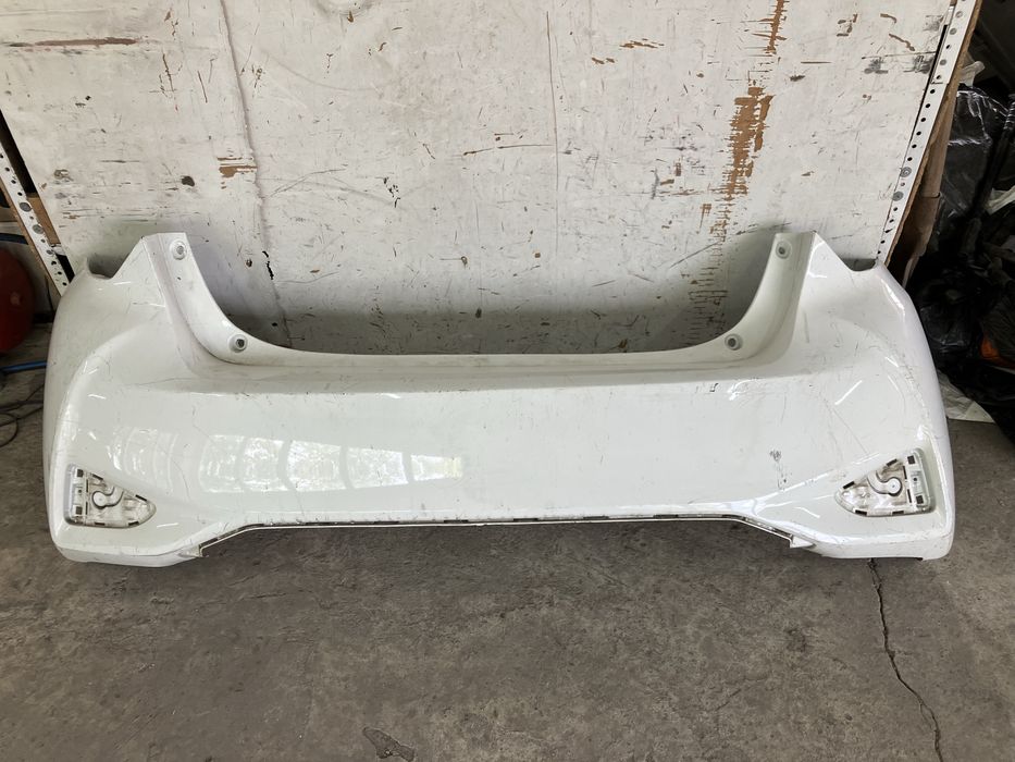 Задна броня за Toyota Yaris Тойота Ярис 2017-2020г