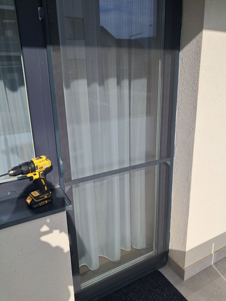 PLASE INSECTE//montaj plase tantari