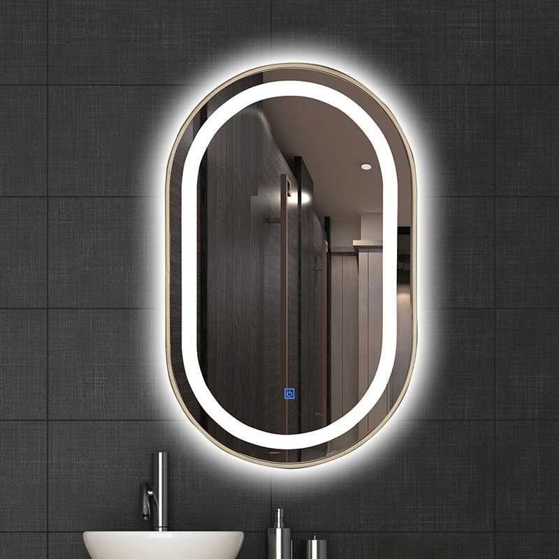 Настенное зеркало. Зеркало с подсветкой. Зеркало в ванную.
