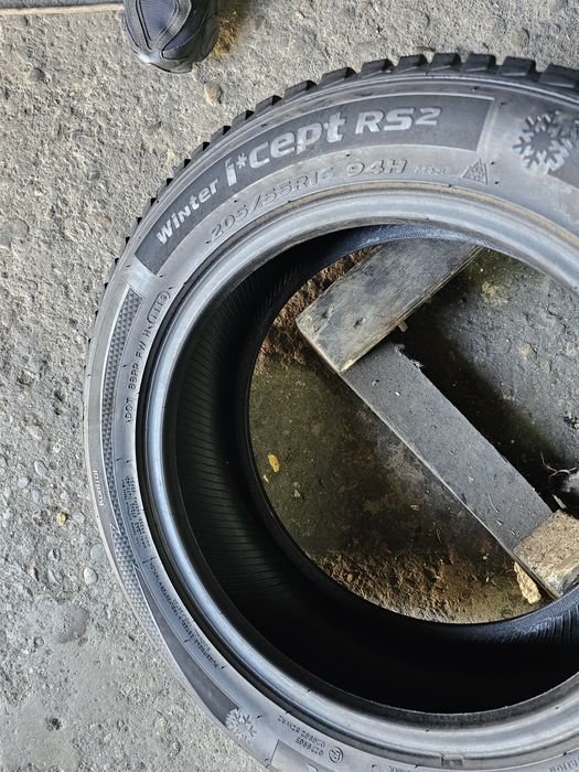 2 anvelope iarna 205 55 16 Hankook 2019