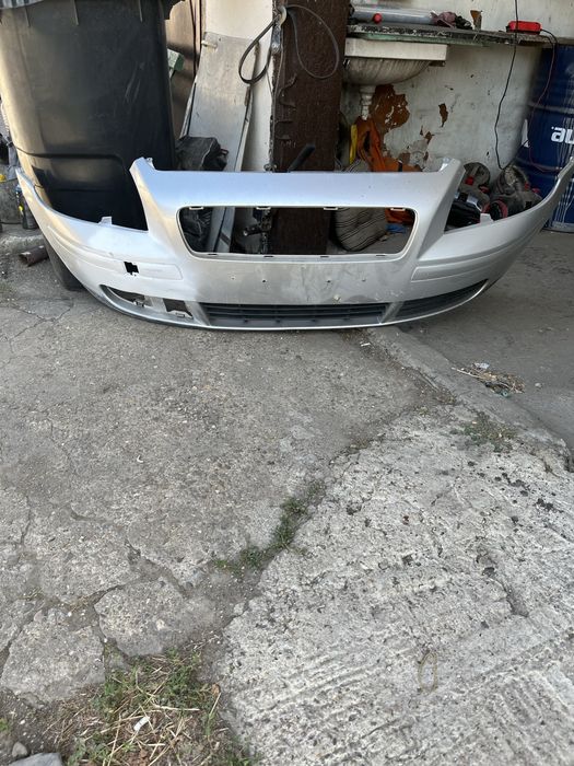 Предна броня от Volvo V50